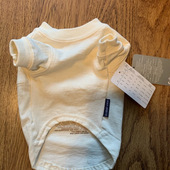 DISNEY DOG THE BOUNTY SPIRIT JERSEY - Picture 2 of 3